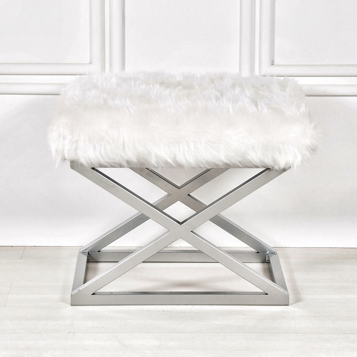 Capraz Plüsch – Silber, Weiß – Silber Weißer Sitzhocker