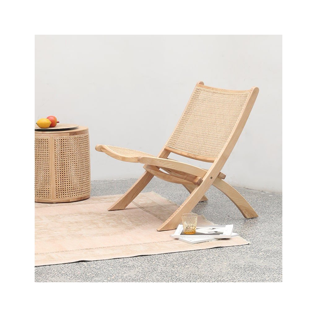 achtergrond limoen rotatie FARRAH Opklapbare fauteuil van riet en hout | DIIIZ