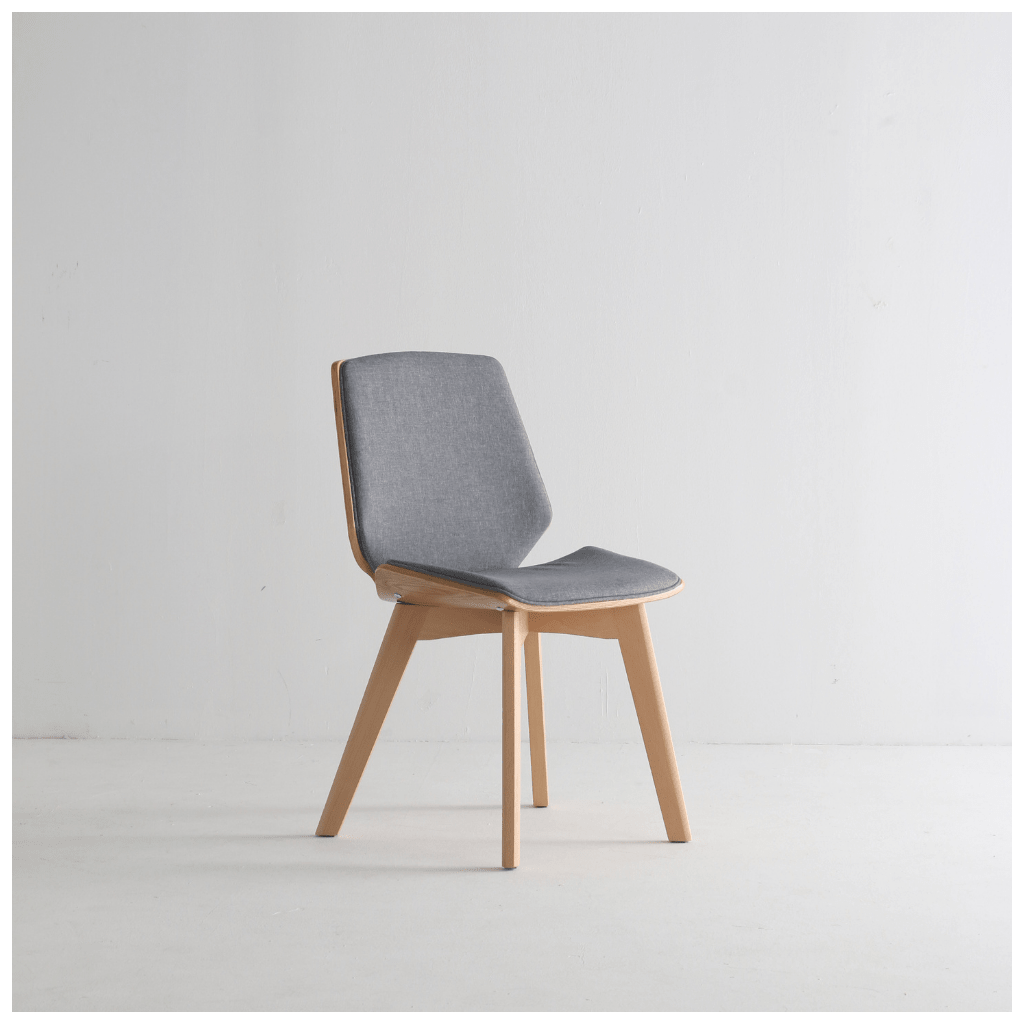 lenen buste lawaai Nordic stoel in hout en kwaliteitsstof Moderna| DIIIZ