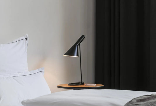 How to Light a Bedroom Properly? Expert Tips and Modern Lighting Ideas