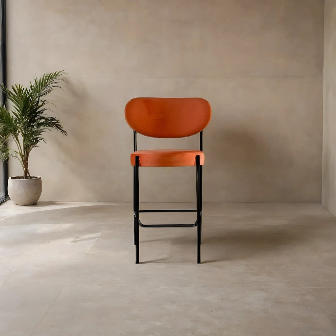 Set of 4 Pandora Bar Stool 65 cm Seat height – Orange Velvet with Black Metal Legs - Outlet