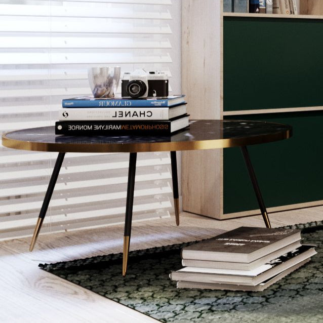 Table basse ronde en marbre et laiton Bethan Gray  