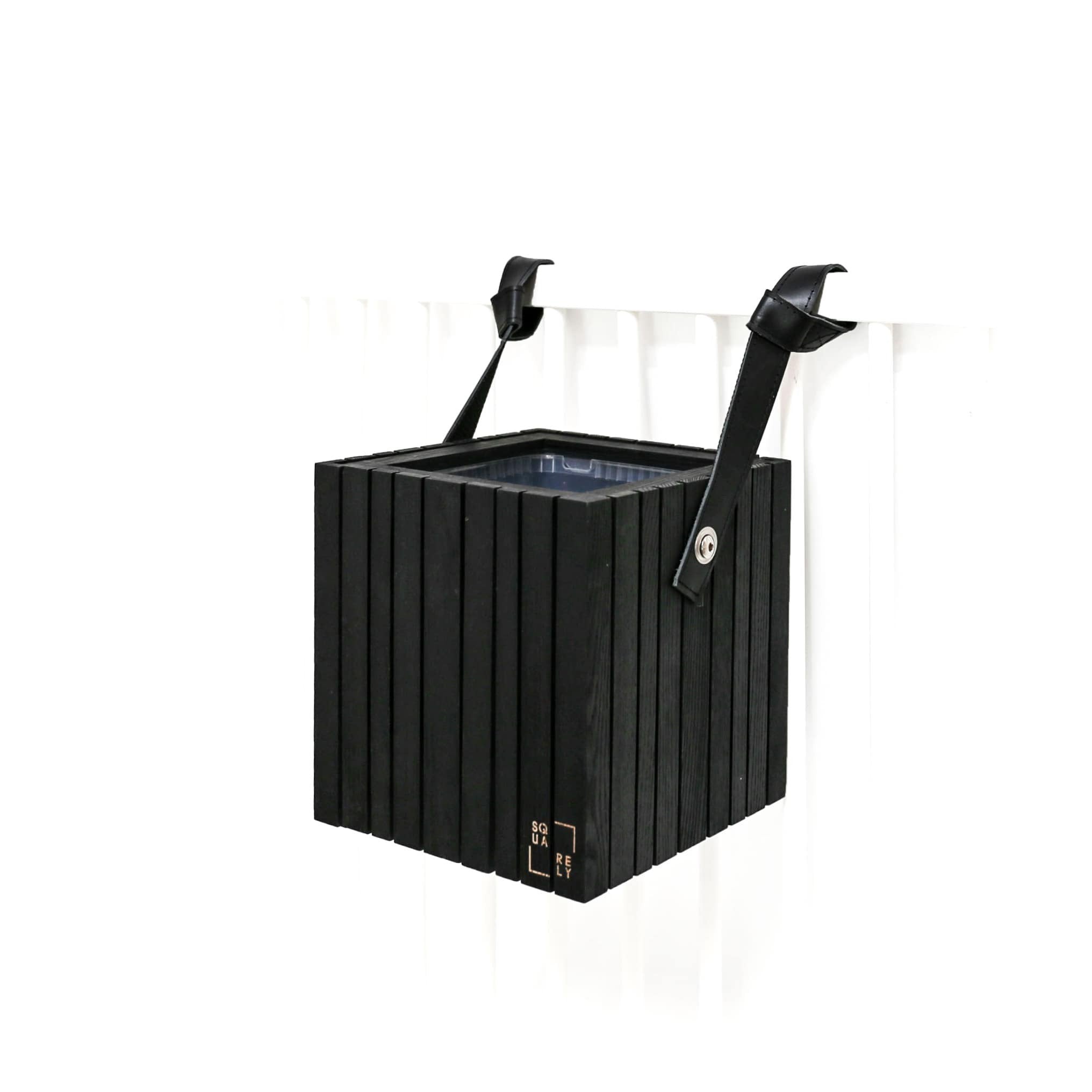 GrowOn hanging planter - Squarely 