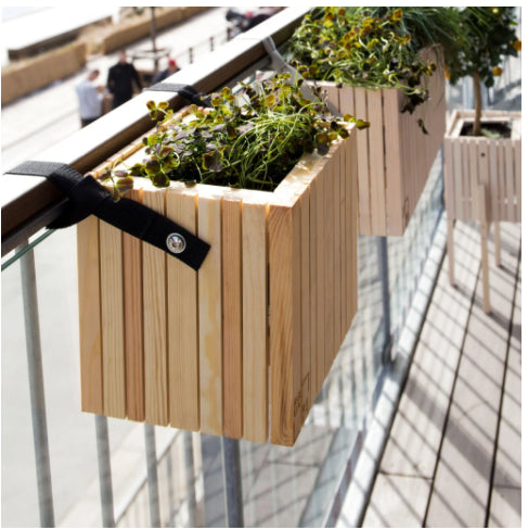 GrowOn hanging planter - Squarely 