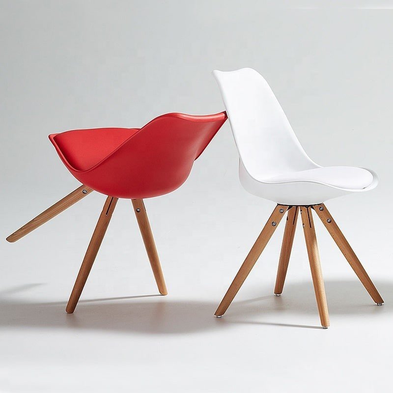 Emina Chair