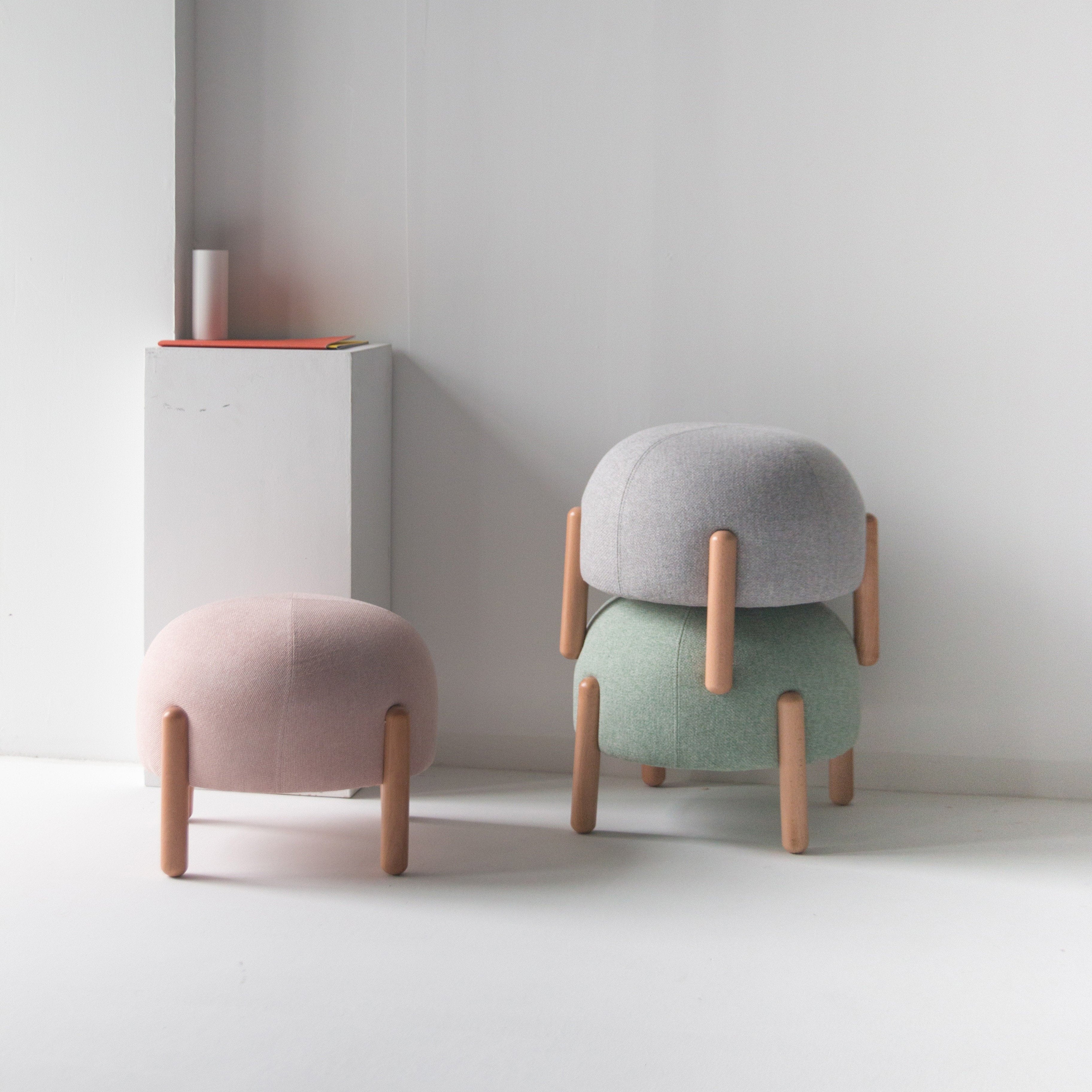 Fabric stool Cocci