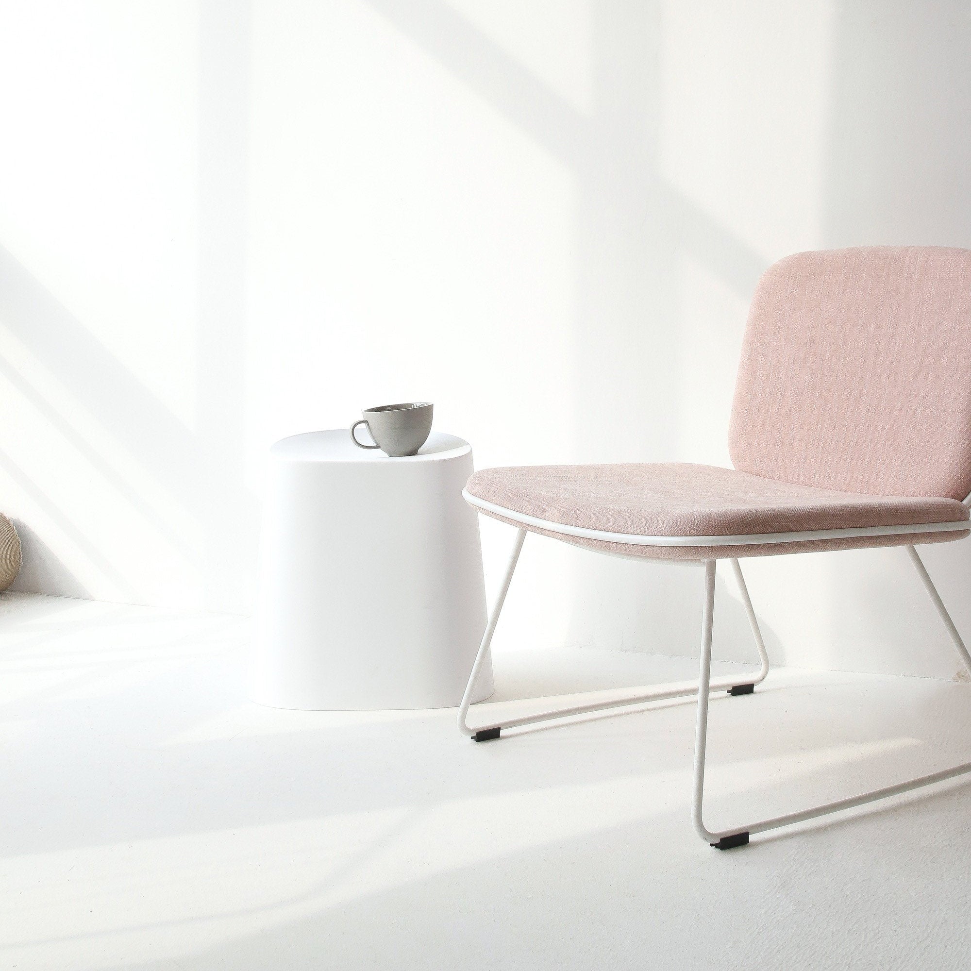 Kalmar stackable pouf