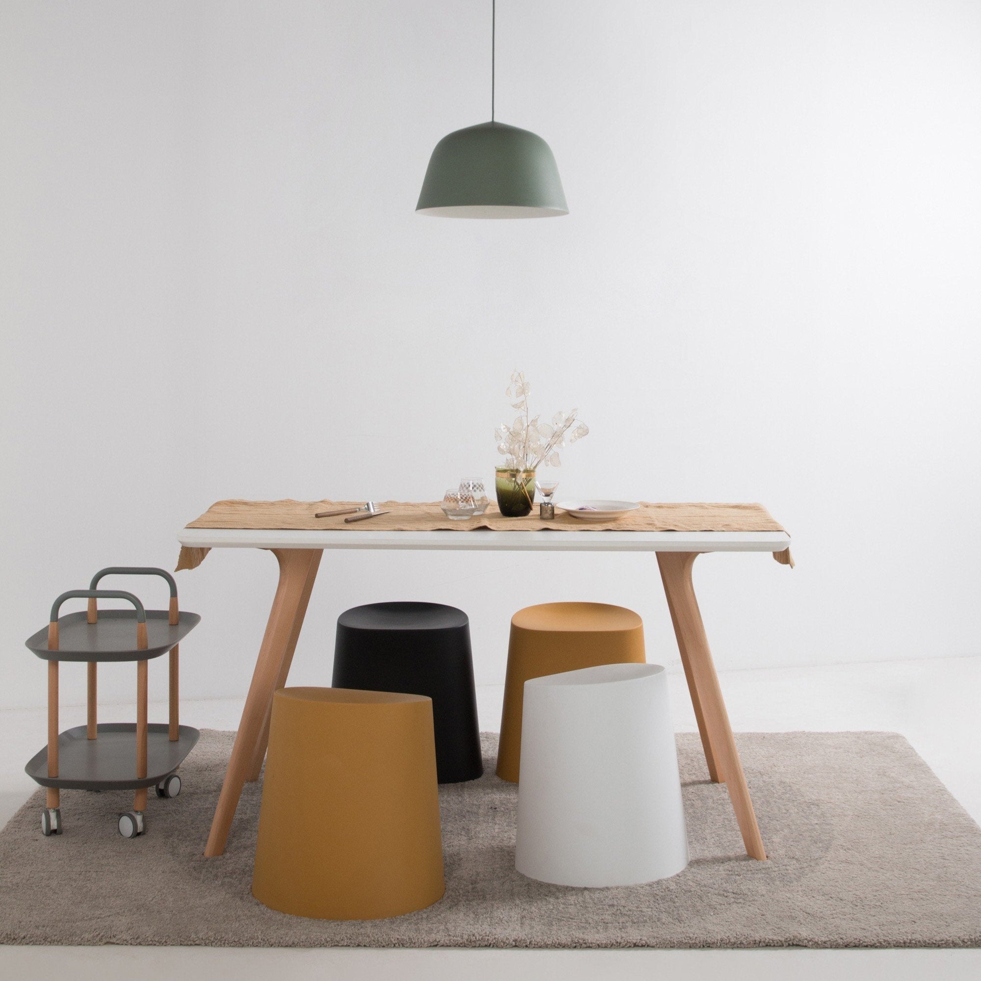 Kalmar stackable pouf