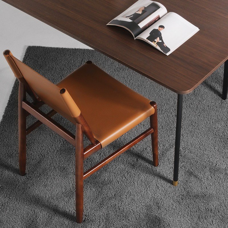 Harmonia Wood and leather chair