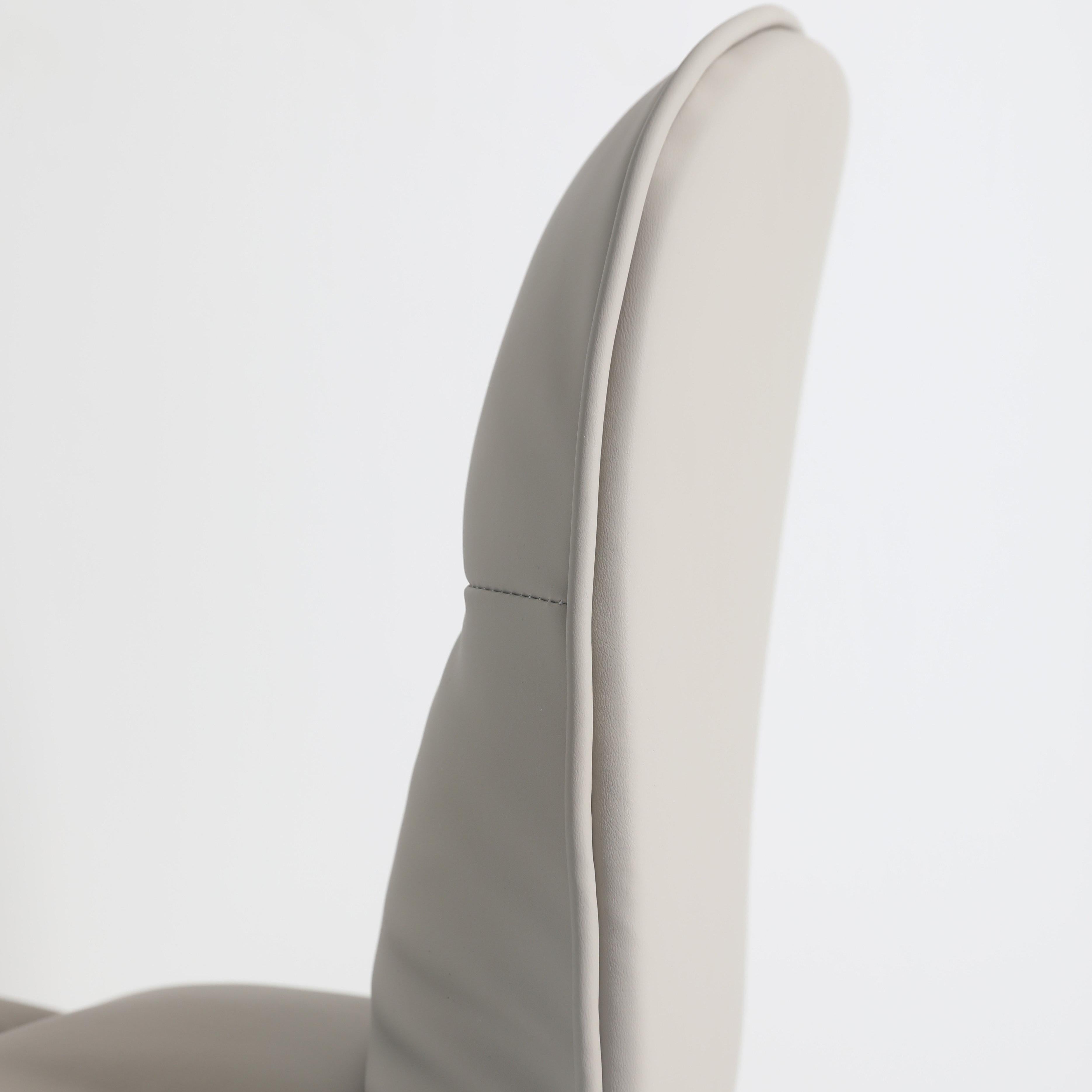 Valdena chair 
