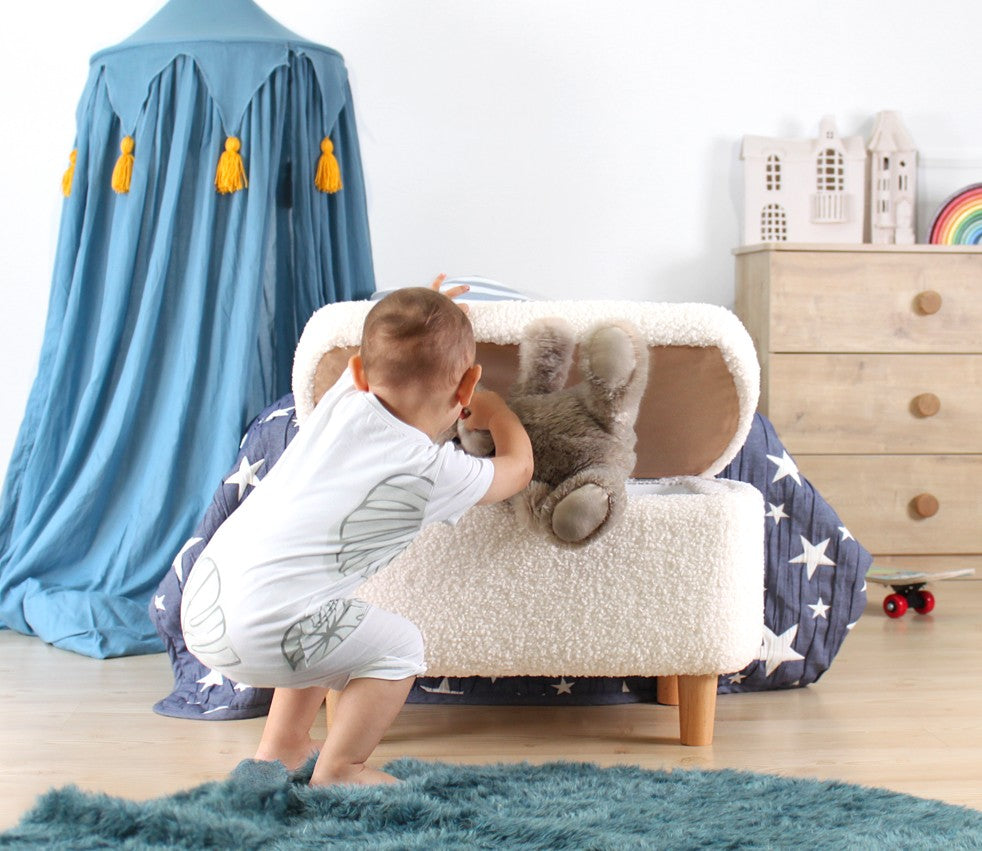 Moouv 3330  | White Pouffe – Modern Upholstered Ottoman
