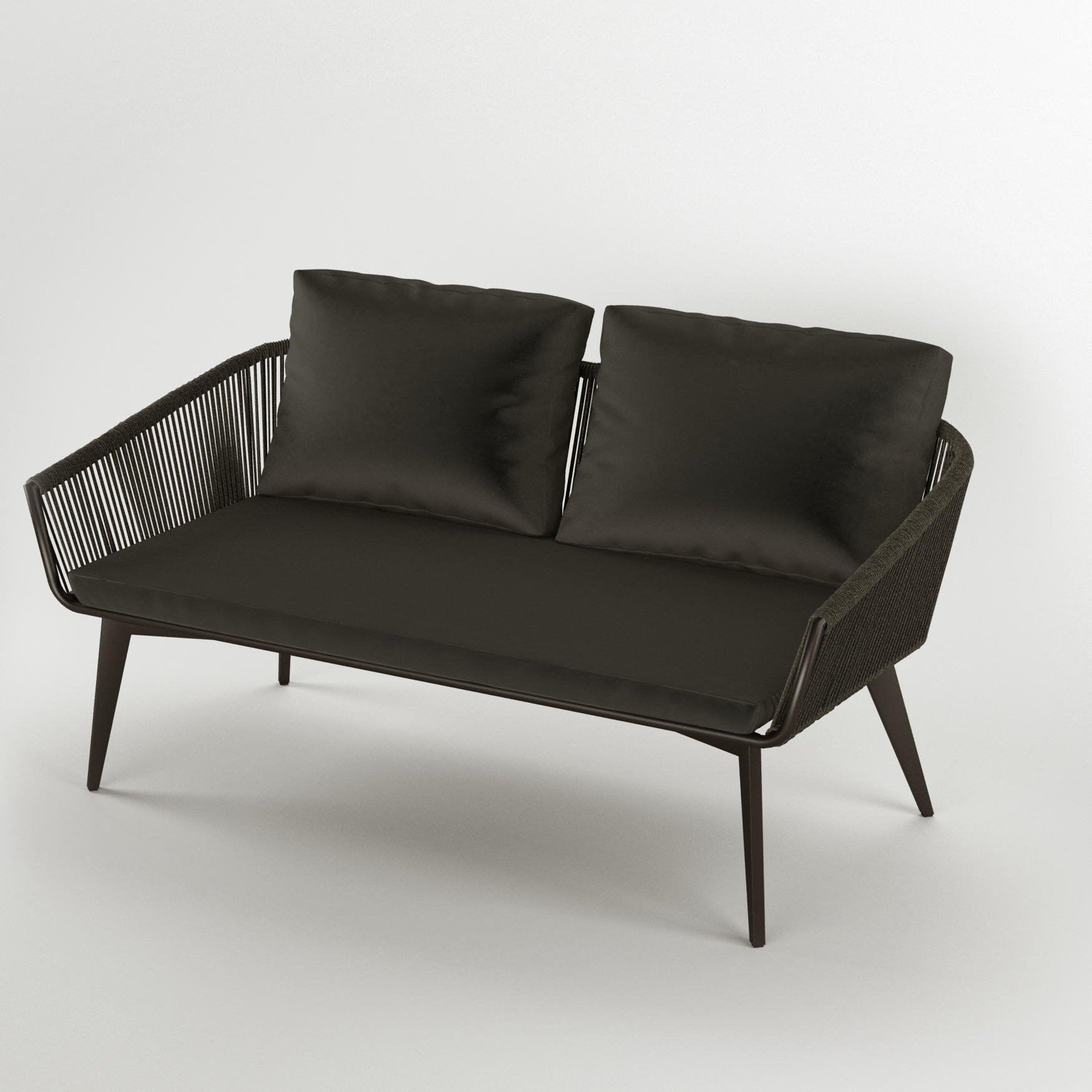 Saint Tropez exterior salon