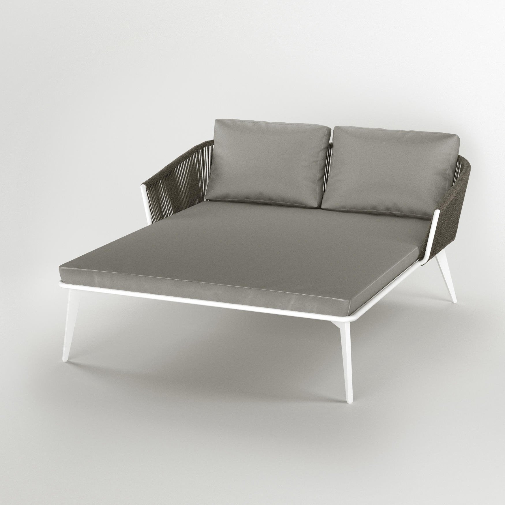 Saint Tropez Outdoor Bed