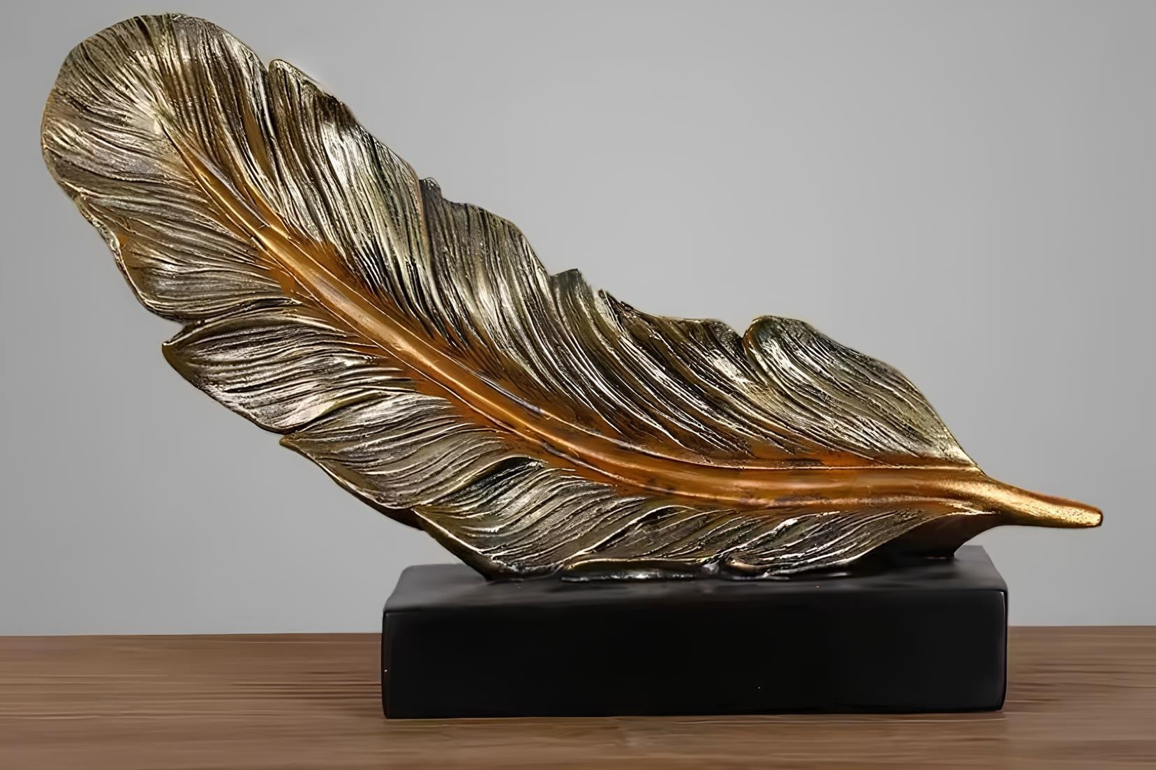 Decorative Object POLYESTER | 325CRN1143