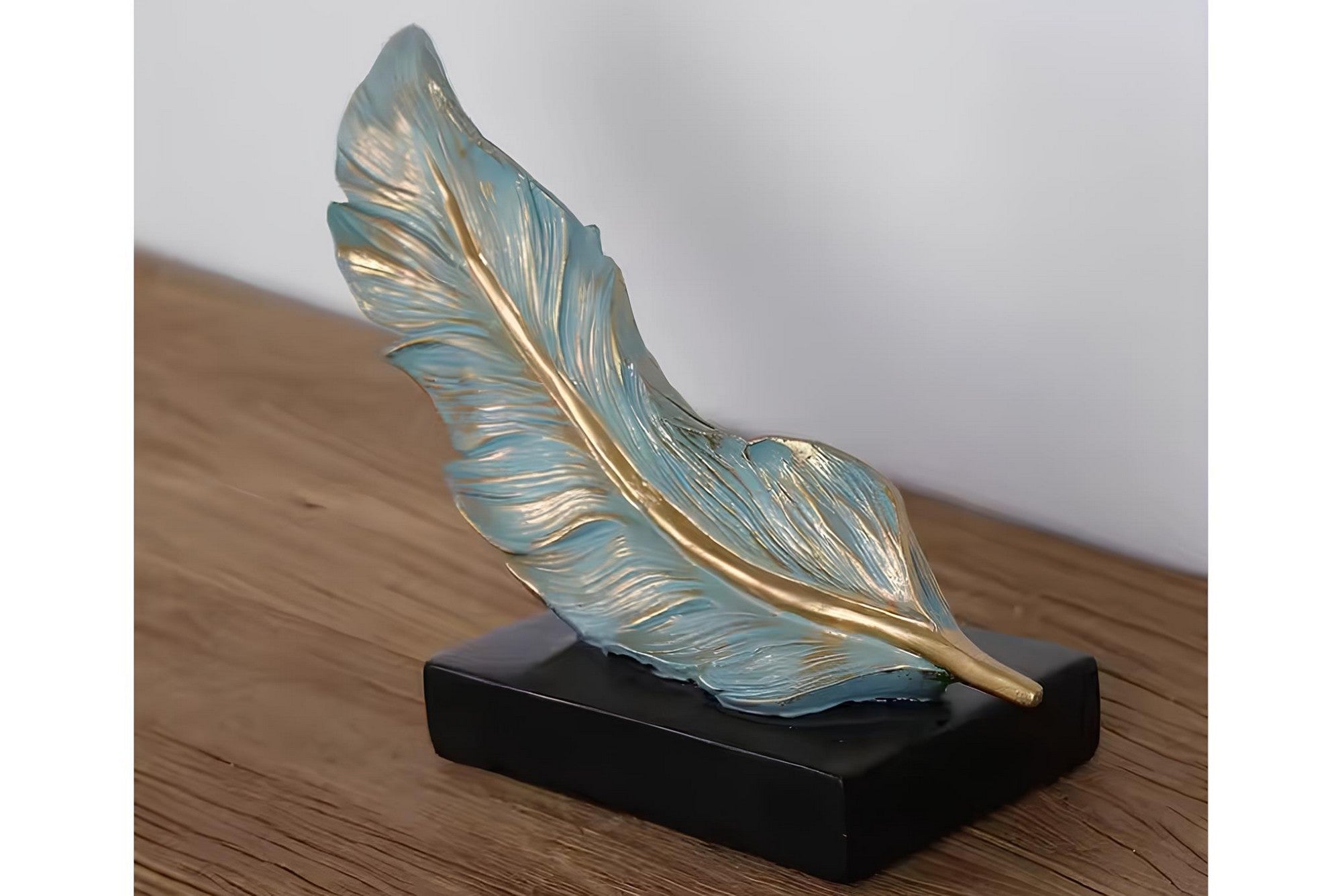 Decorative Object POLYESTER | 325CRN1144