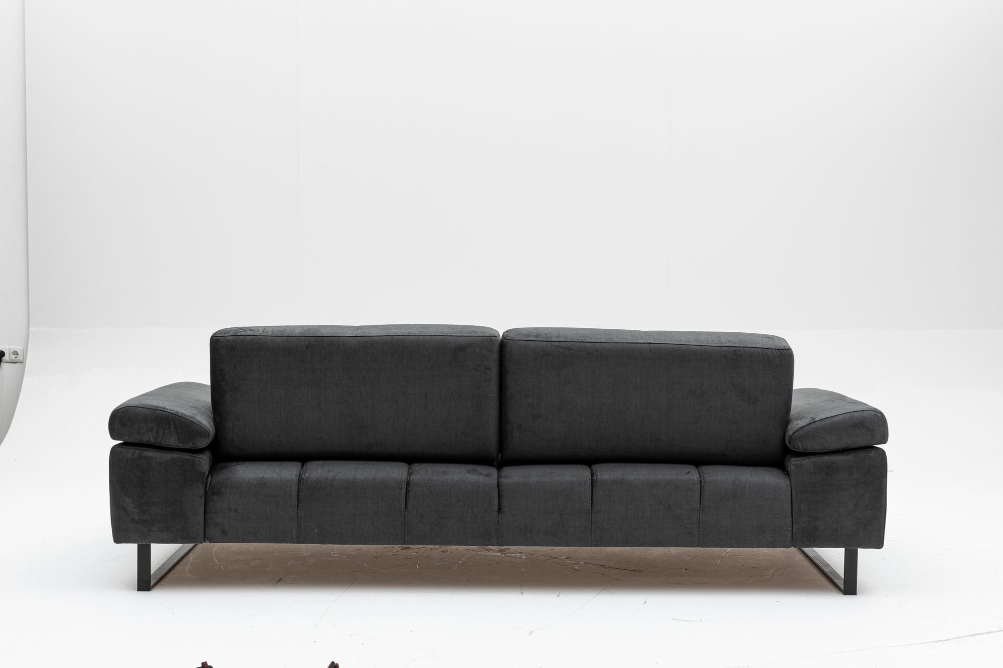 Mustang - Anthracite 3-Seater Sofa - Anthracite