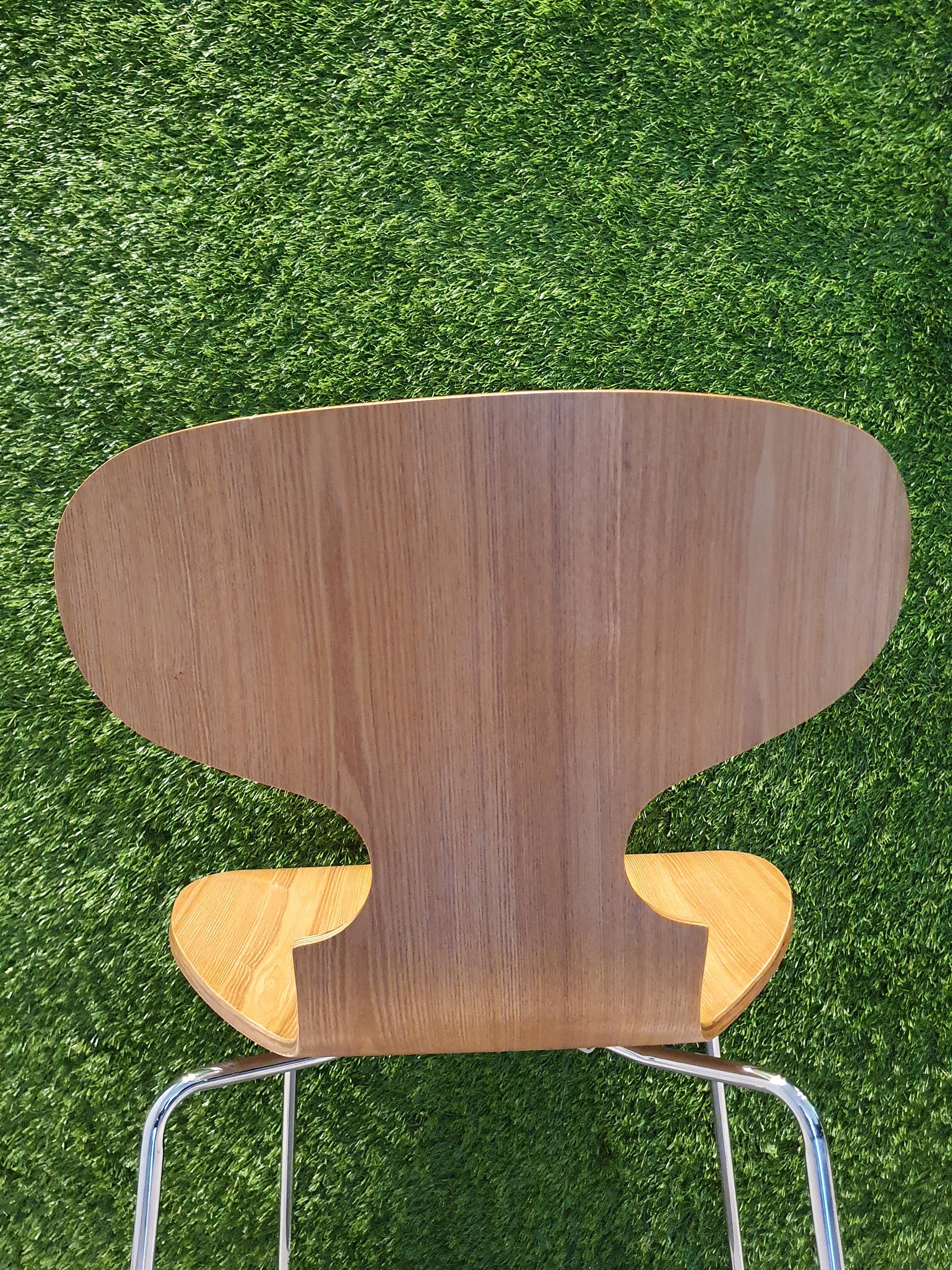 Set of 2 ANT chairs - Outlet