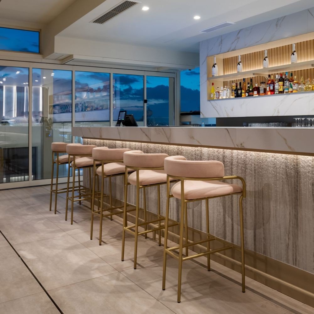 Bar stool with footrest Métalliko