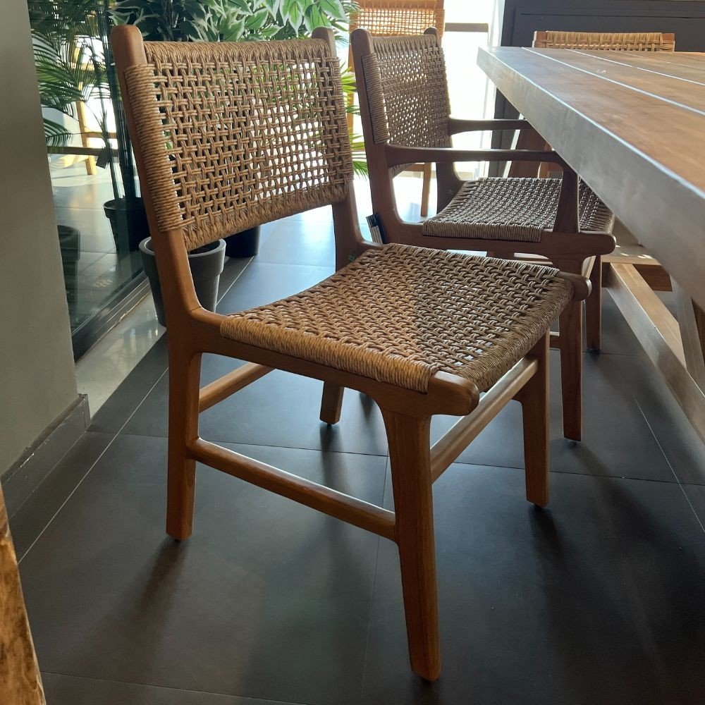 Outdoor chair in teak and rattan Catarina