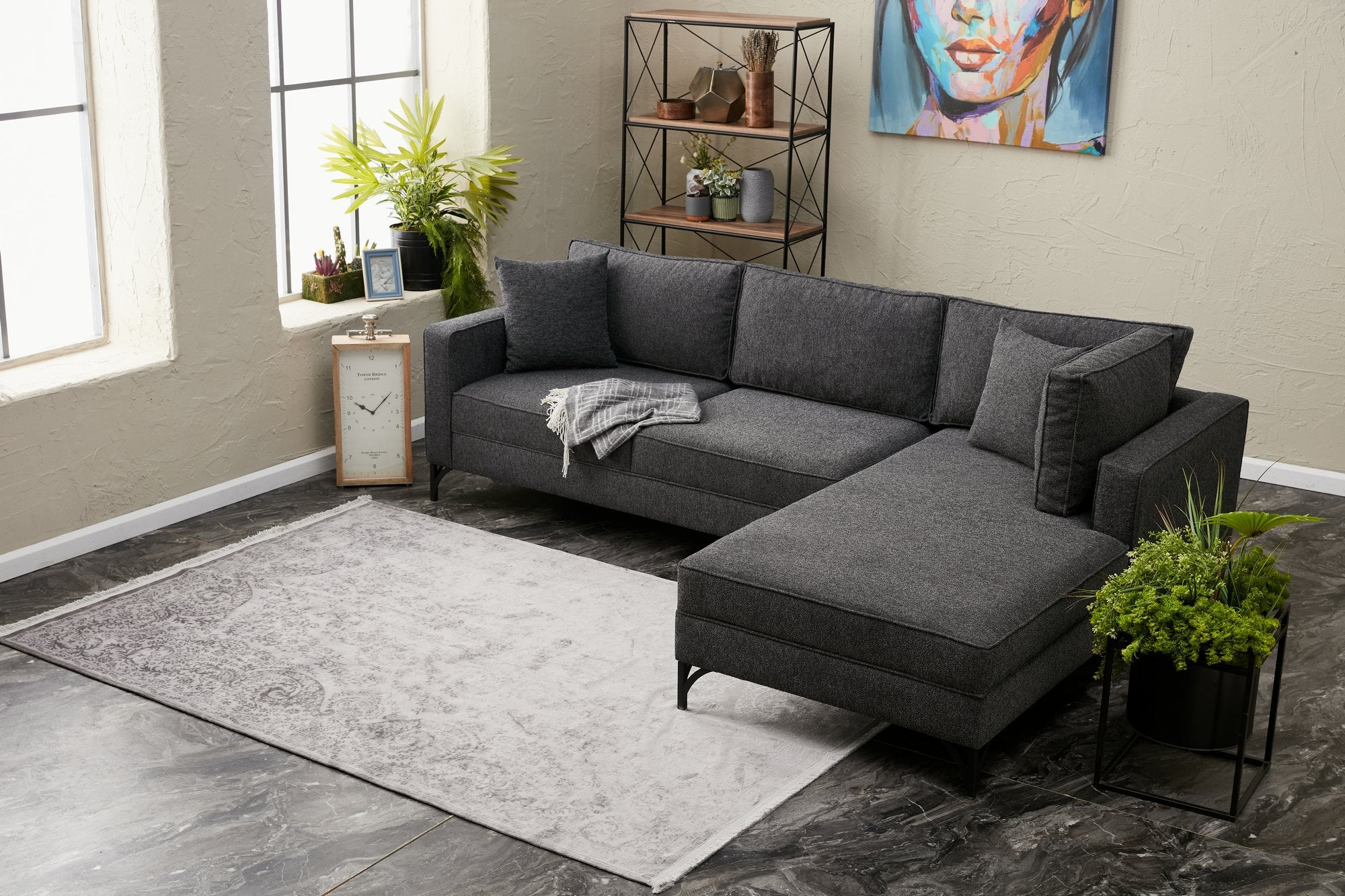 Berlin – Anthracite
Black L Shape Corner Sofa | Designer Sectional for Living Room