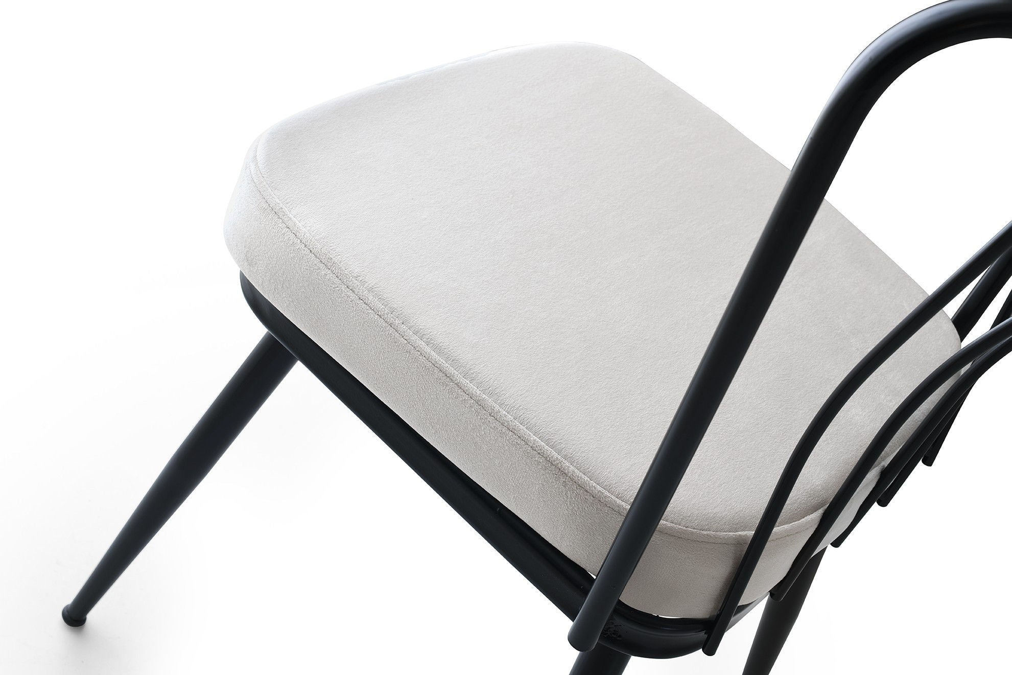 Set of 4 Yıldız 940 Velvet Dining Chairs in Black – product image 5