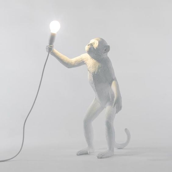 Monkey standing table lamp