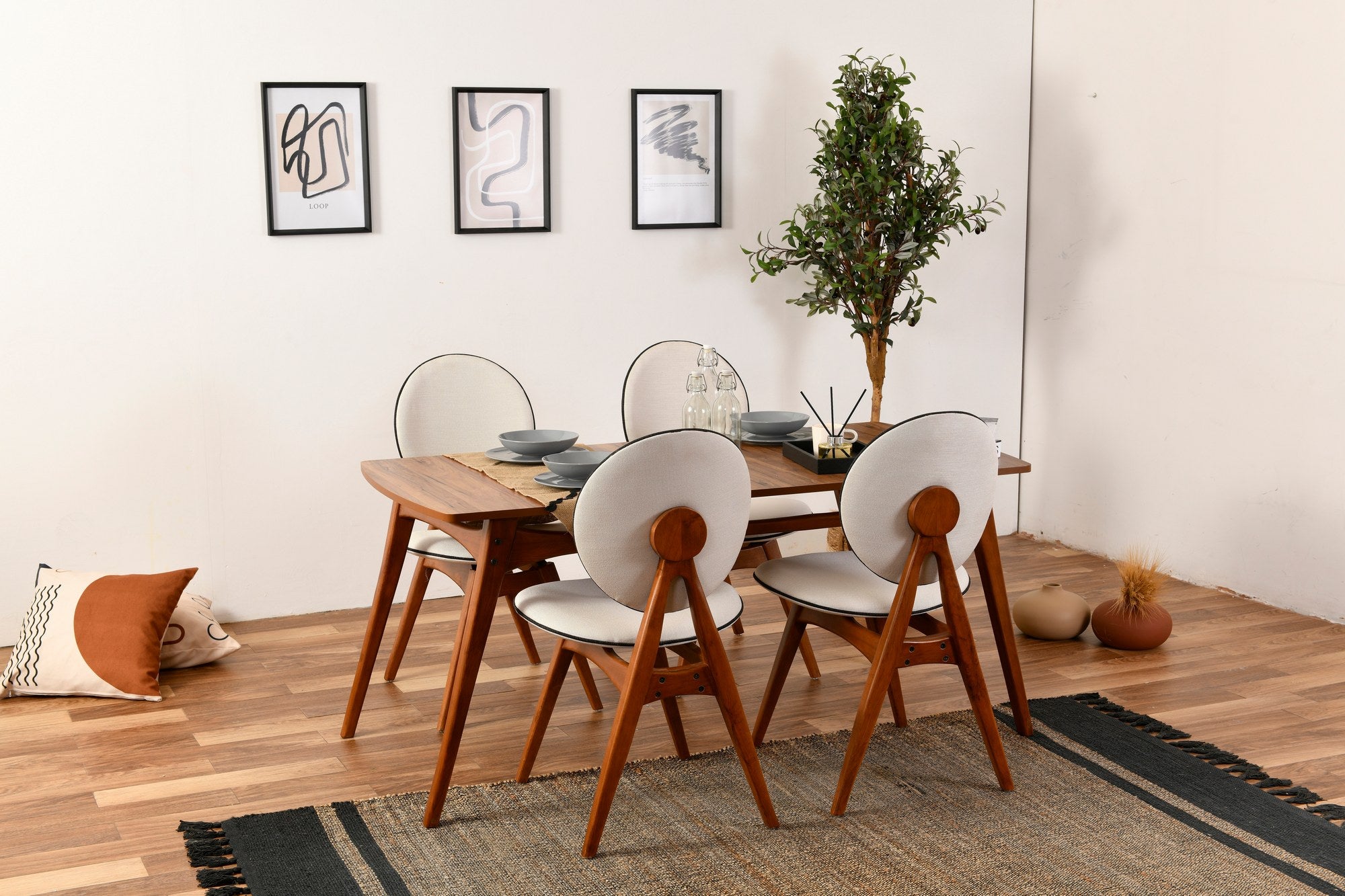 Set of 2 Touch Linen Dining Chairs in Walnut and Cream – product image 3