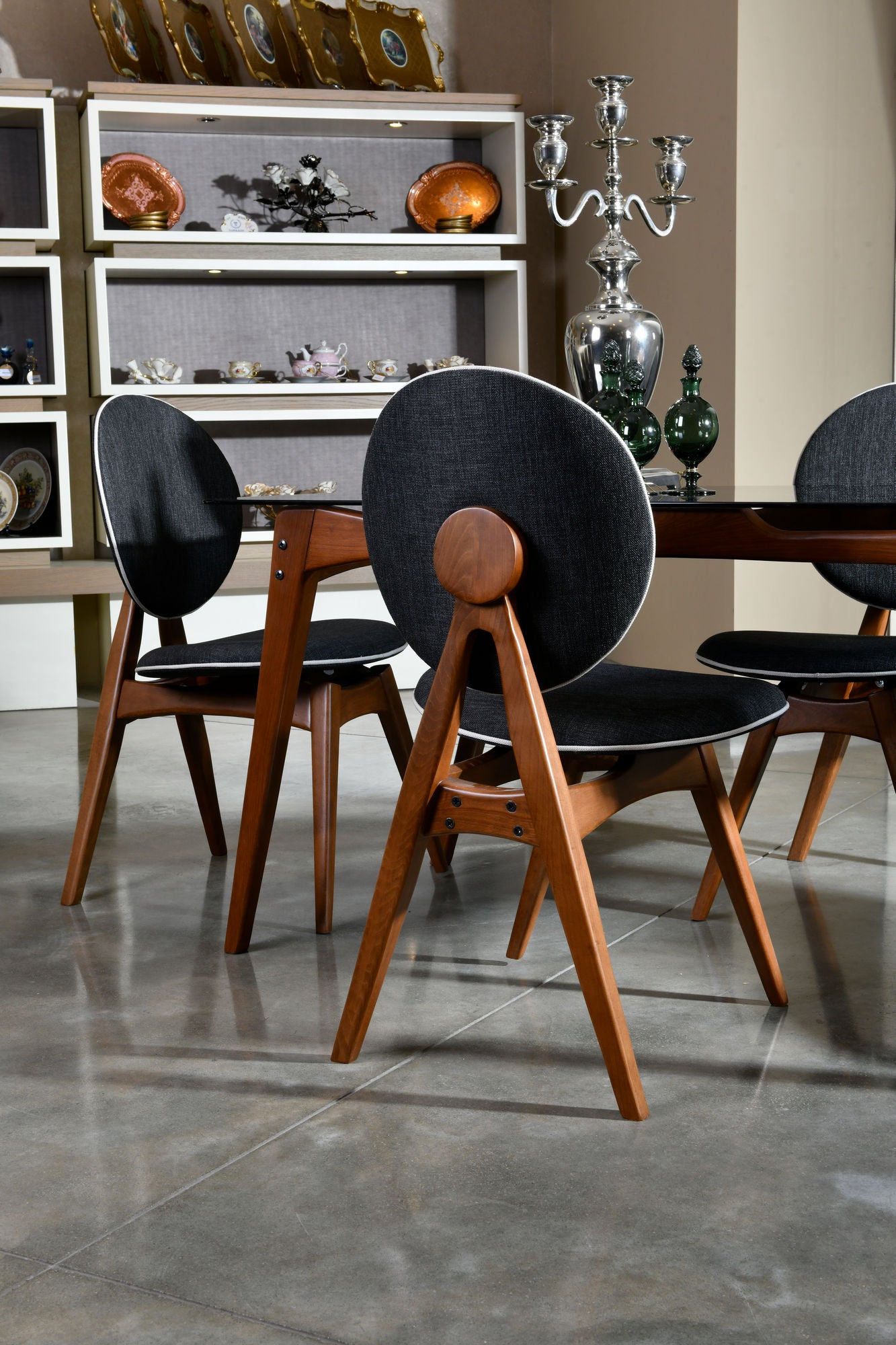 Set of 2 Touch Linen Dining Chairs in Walnut and Anthracite