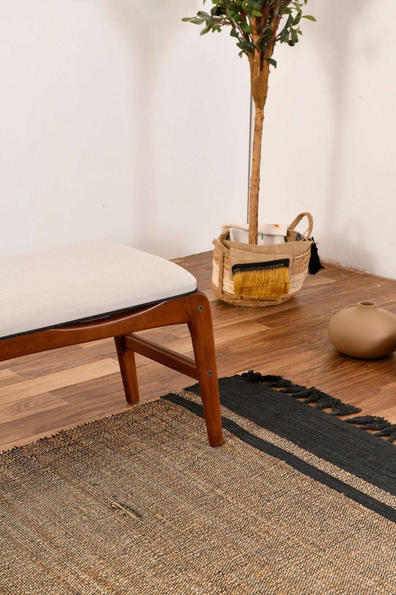 Touch Linen Bench in Walnut and Cream – product image 4