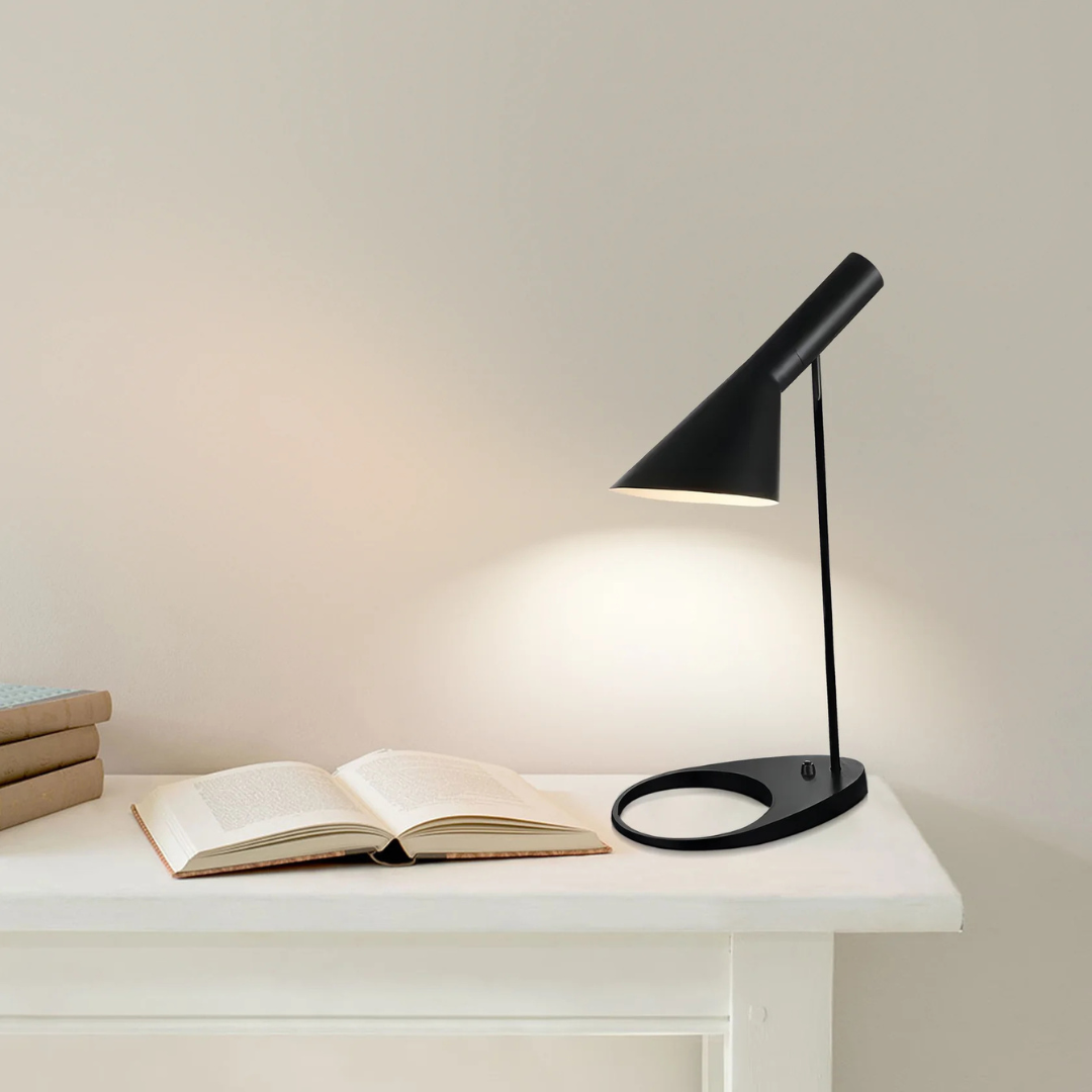 AGI Desk Lamp