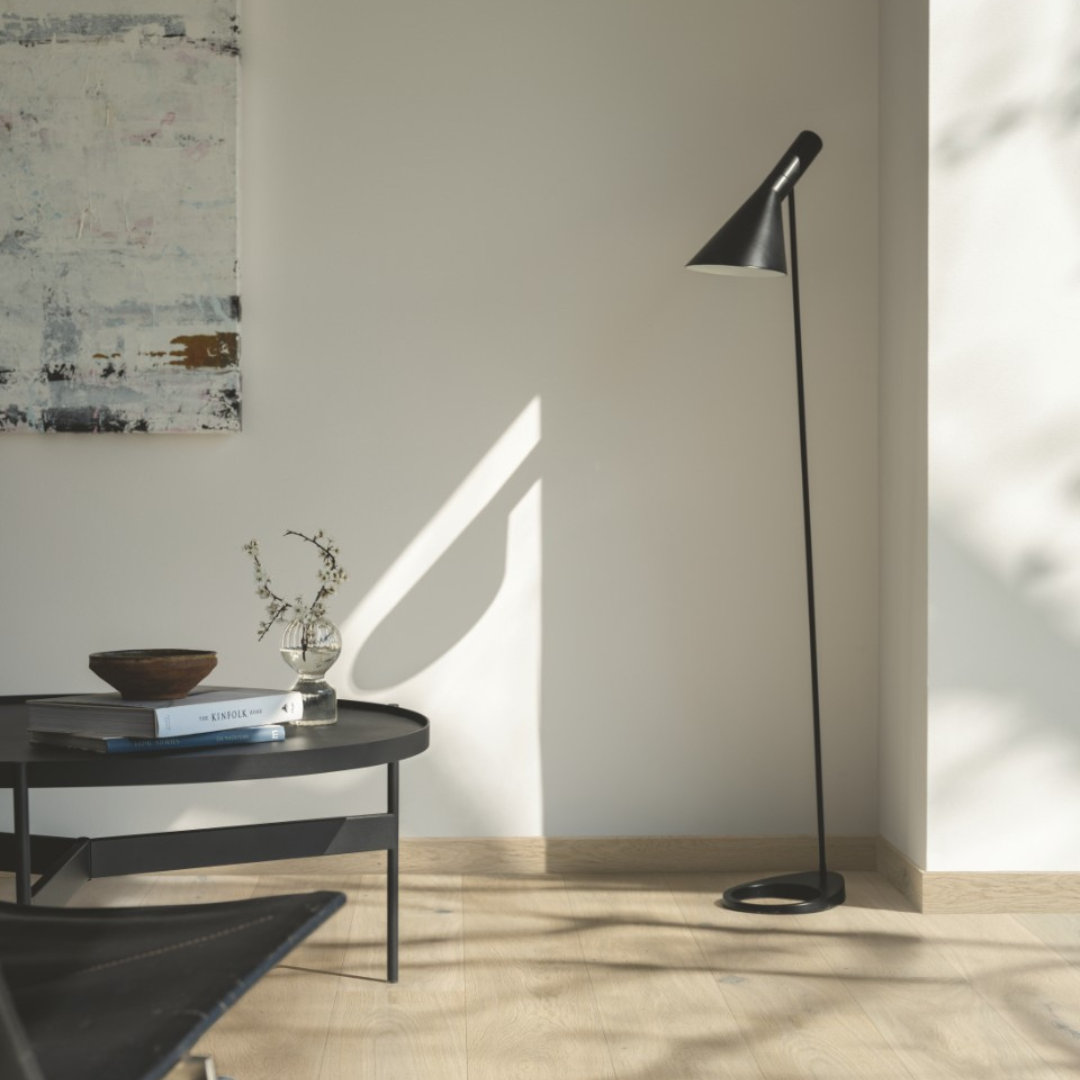 AGI Floor Lamp