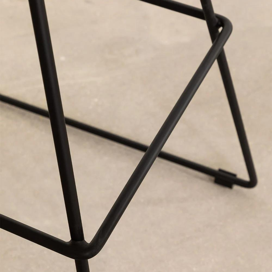 ARIA Wire Bar Stool