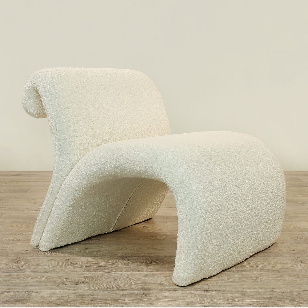 Organic chaise lounge design Curvo