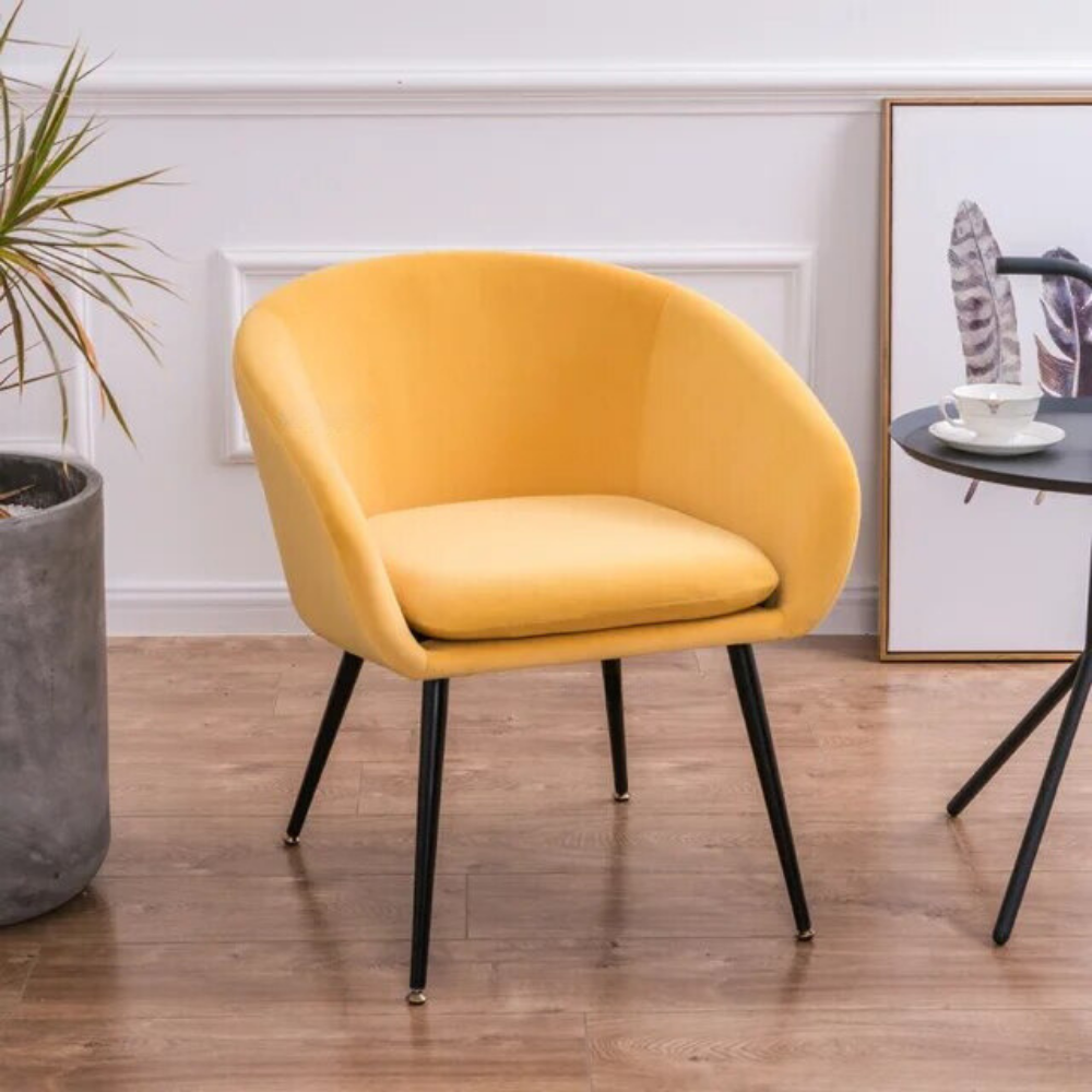 CHR armchair with Samia armrests