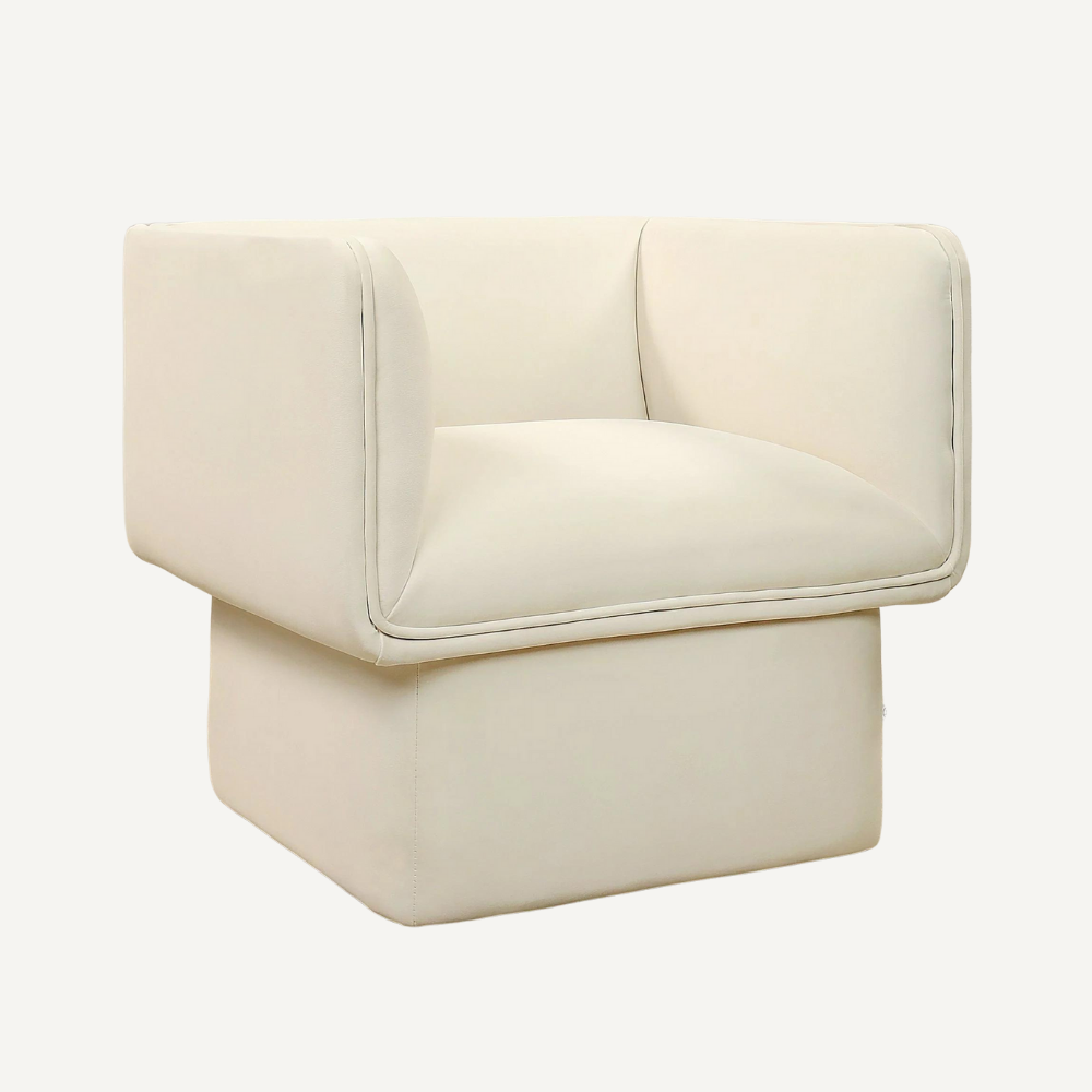 Amanda cubic lounge chair