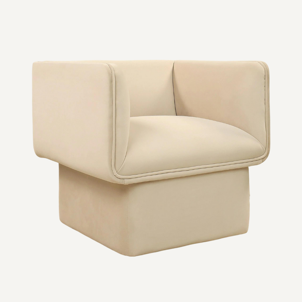 Amanda cubic lounge chair