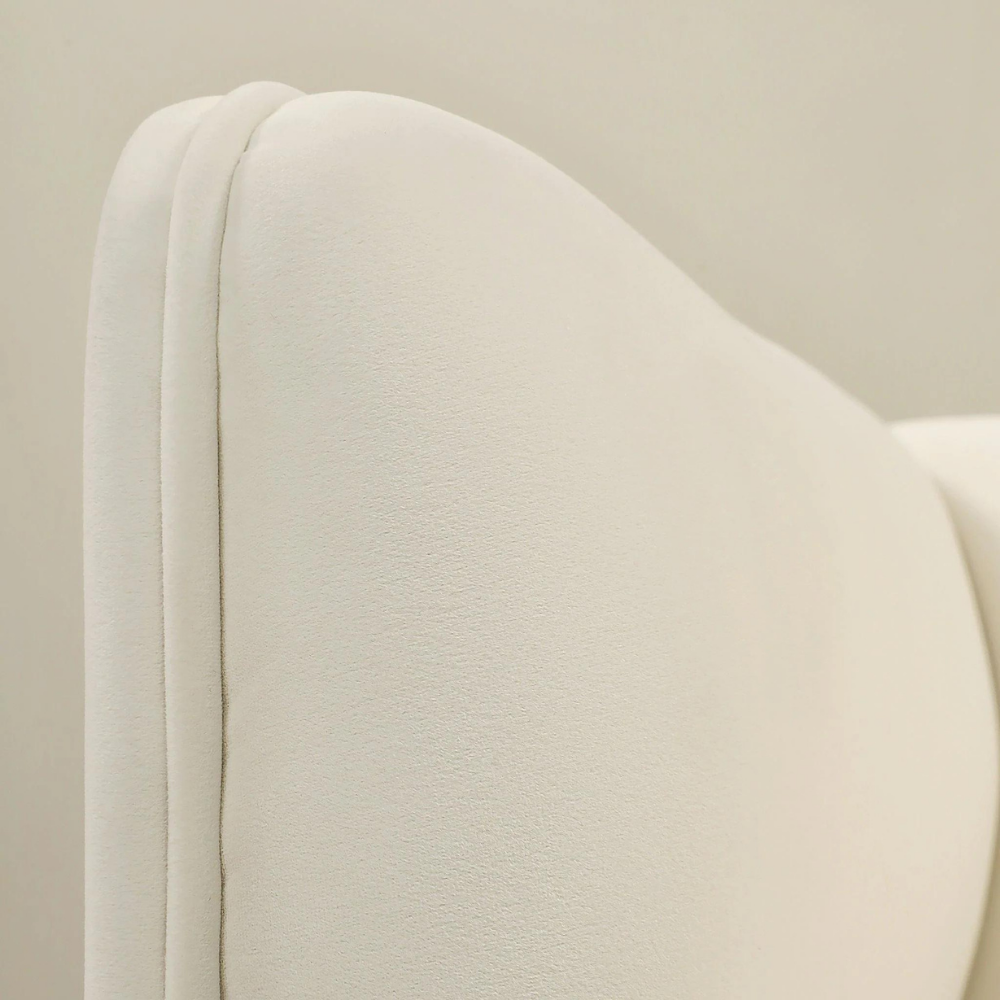 Amanda cubic lounge chair