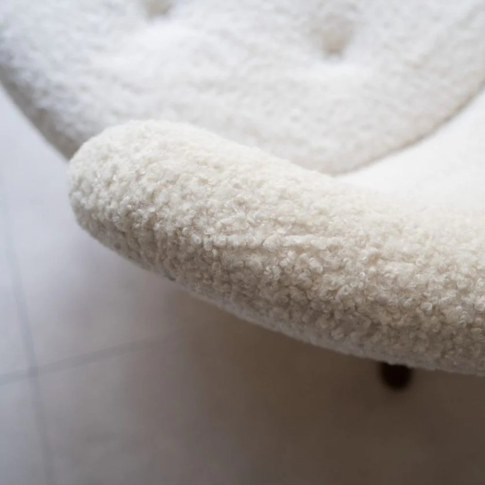 Trendy lounge chair Coconut