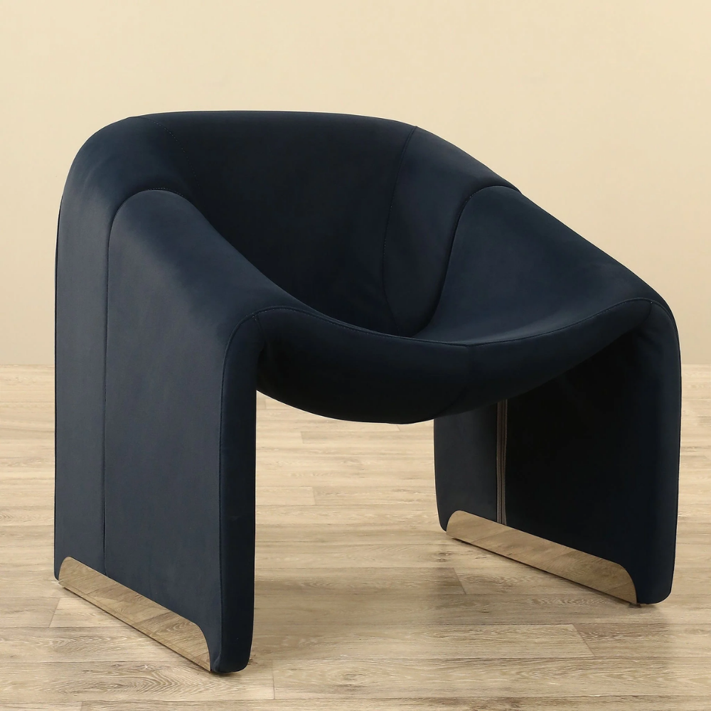 Comfortable designer armchair Sloopy
