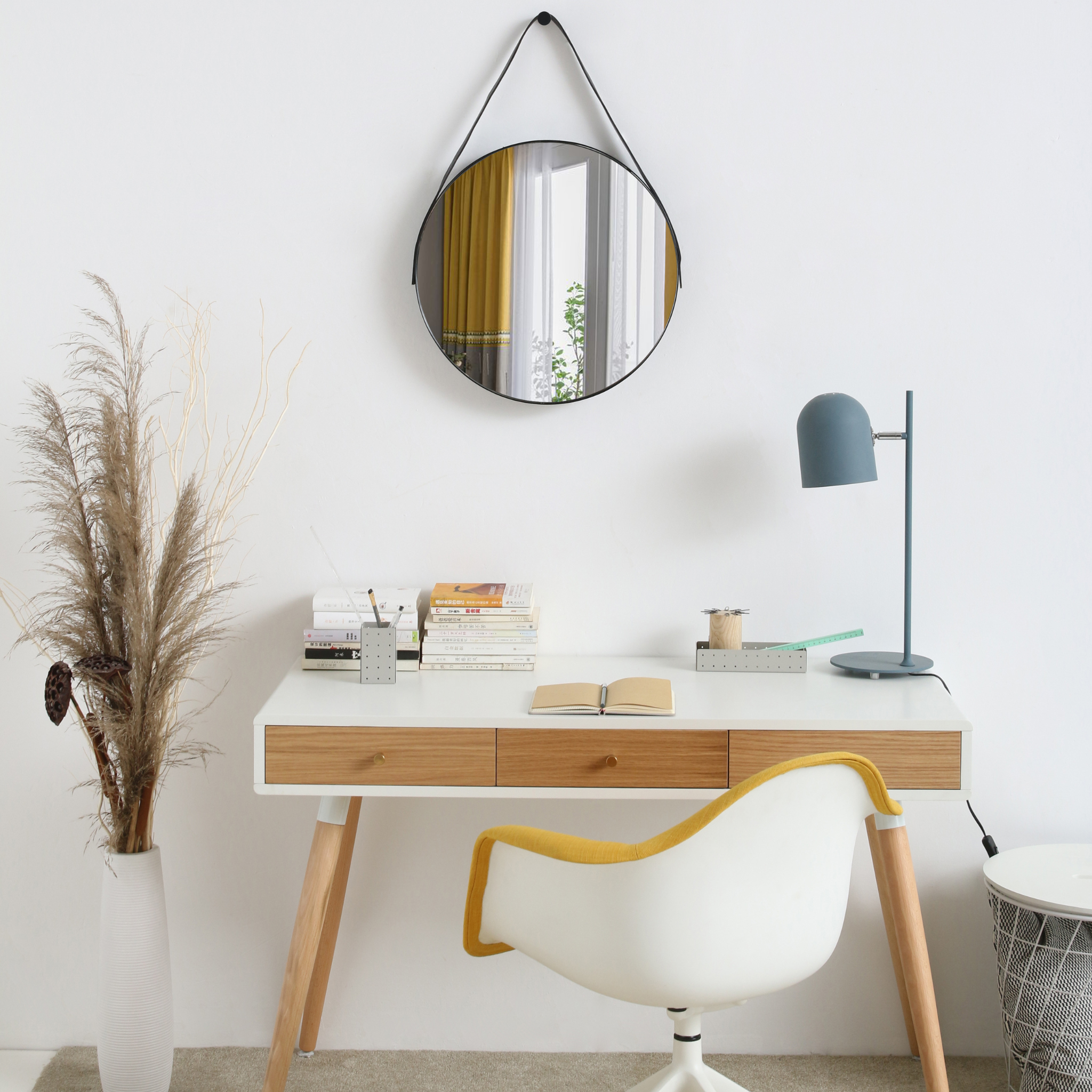 Black Round metal wall mirror