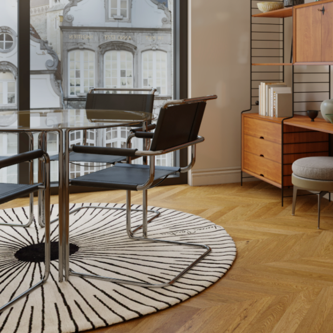 Cantilever Sam Chair With Armrests