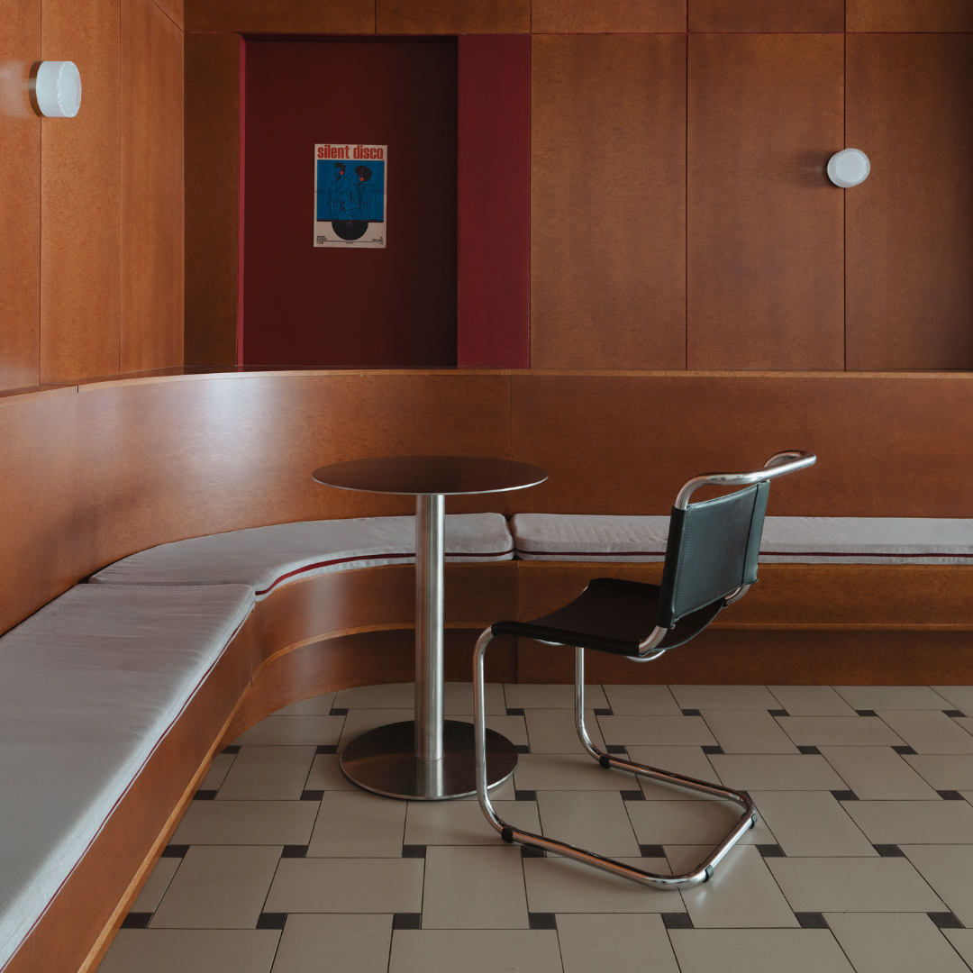 Cantilever Sam Chair Without Armrests