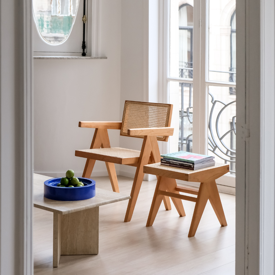 Jeanne chair with armrests - Style