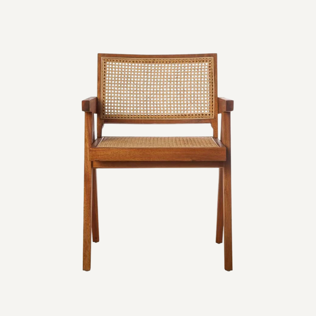 Jeanne chair with armrests