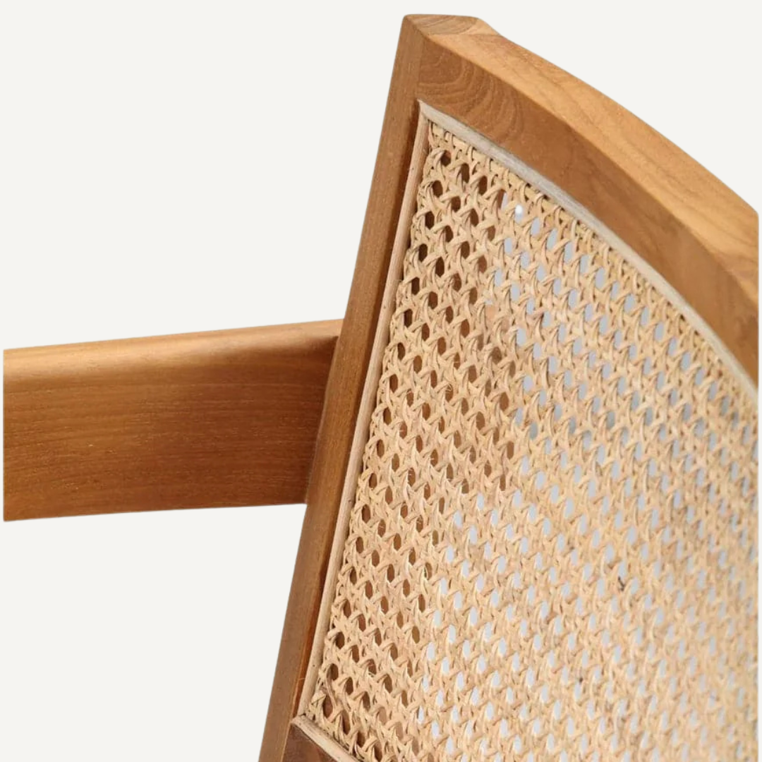 Jeanne chair with armrests