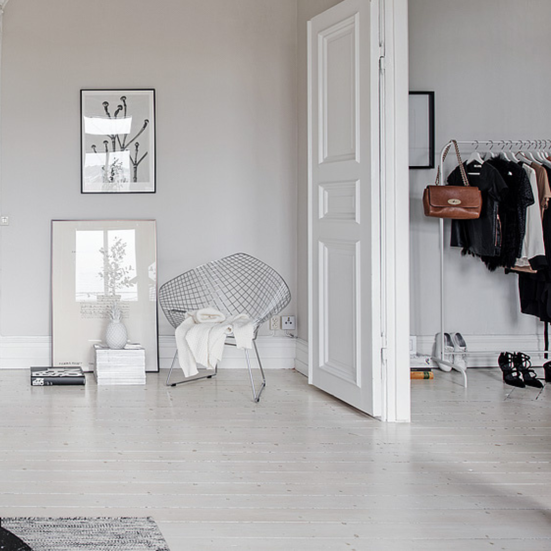 Diamond Bettie Chair