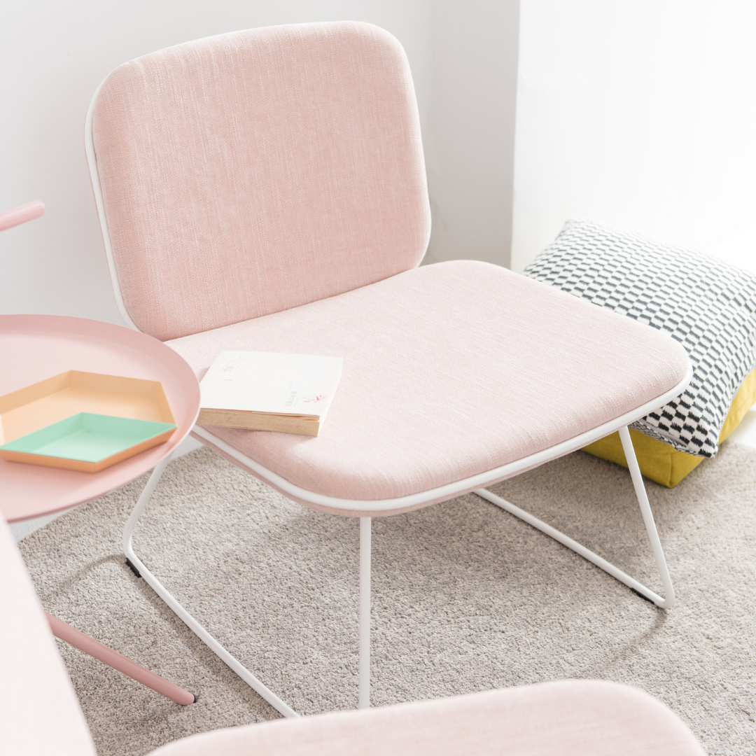 Fabric Lounge Chair - Vintro