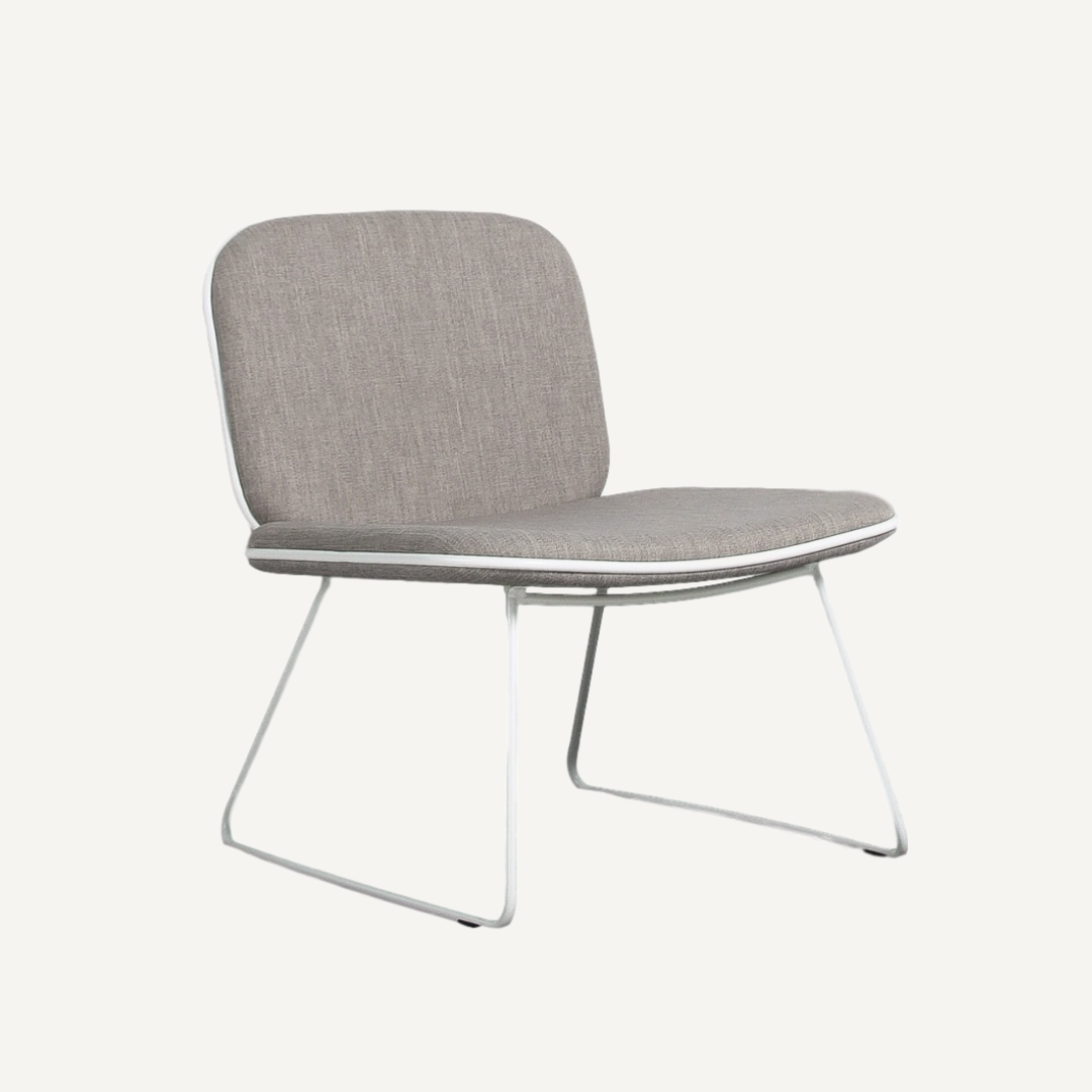 Fabric Lounge Chair - Vintro