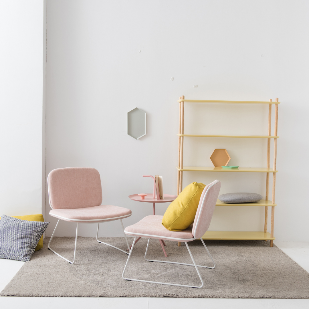 Fabric Lounge Chair - Vintro