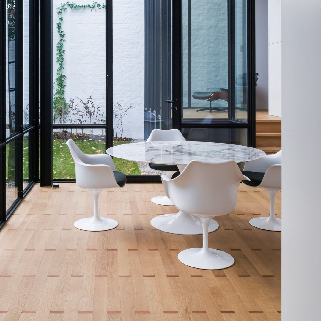 TULIP Armchair (made in Asia)